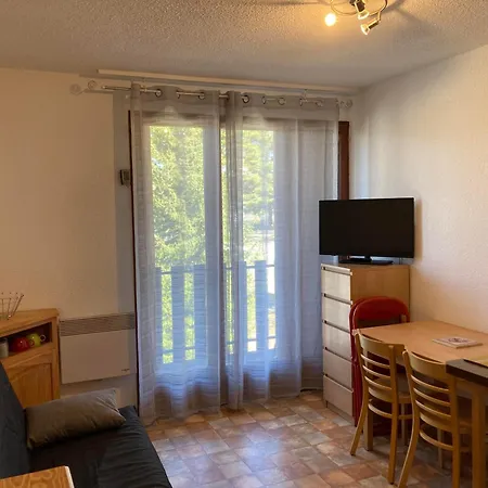 4 Couchages A St Jean-montclar Ete/hiver