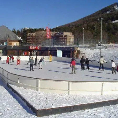 4 Couchages A St Jean-montclar Ete/hiver Montclar (Alpes-de-Haute-Provence)